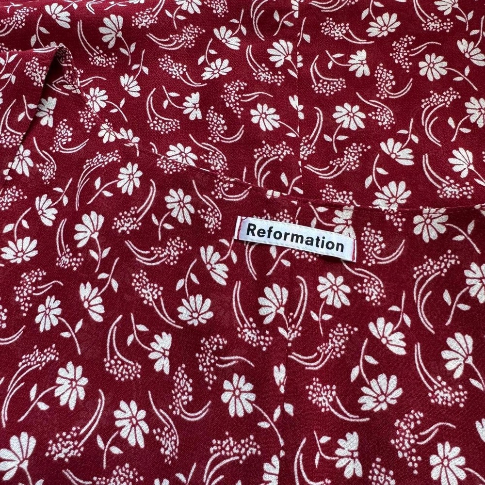 Reformation Red Floral Blouse Women's Size 8 Square Neck Puff Sleeves Cottage - Picture 7 of 8
